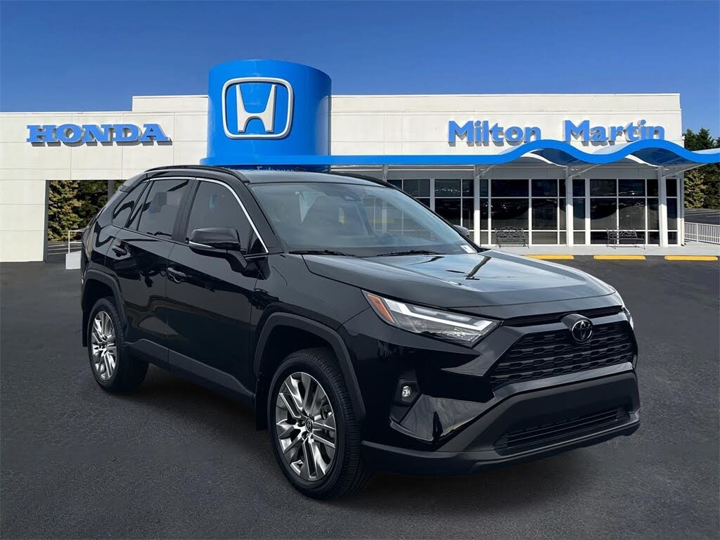 2024 Toyota RAV4 XLE Premium AWD