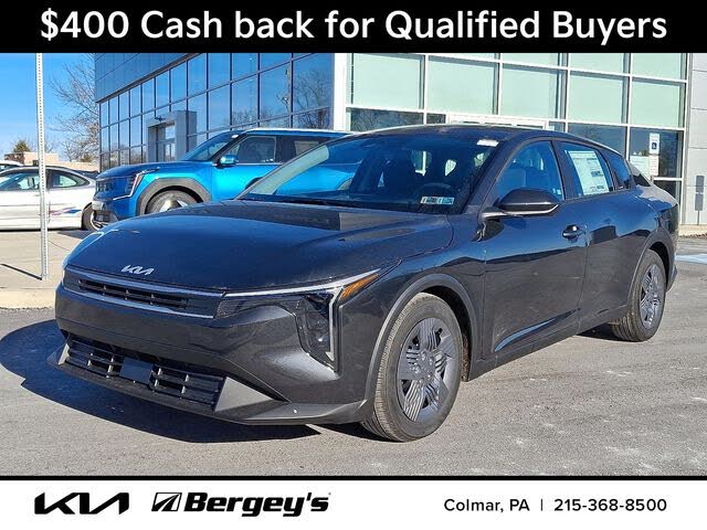 2025 Kia K4 LX FWD