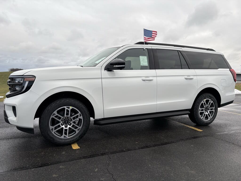 2026 Ford Expedition MAX Active 4WD