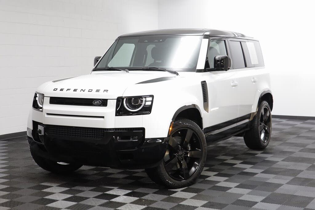 2026 Land Rover Defender 110 V8 P525 AWD