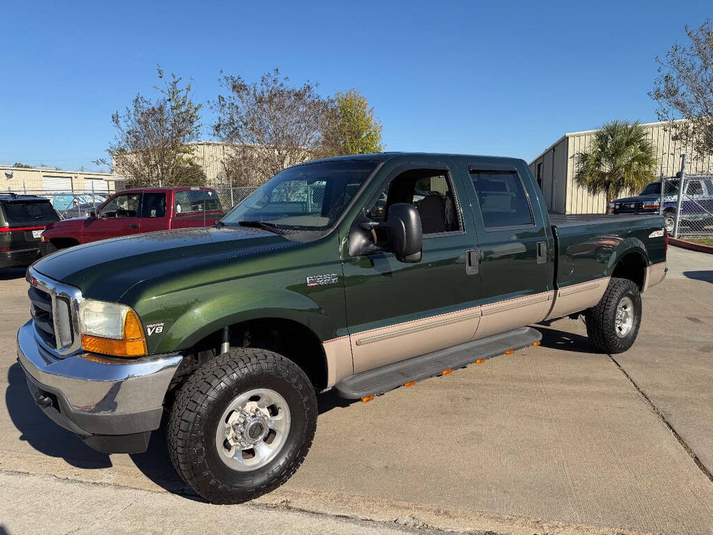 1999 Ford F-350 Super Duty Lariat Crew Cab SB 4WD