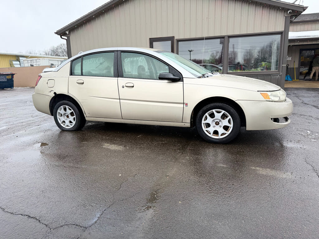 2003 Saturn ION 2