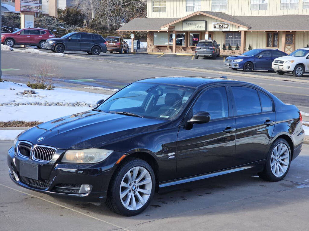 2011 BMW 3 Series 328i xDrive Sedan AWD