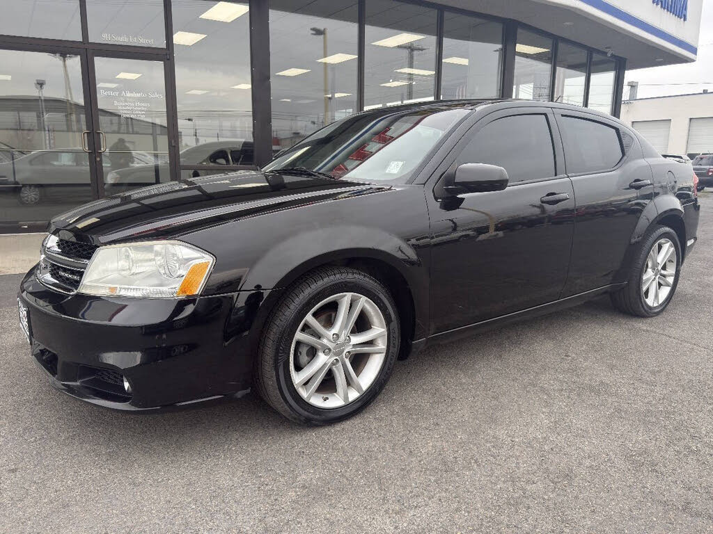 2012 Dodge Avenger SXT Plus FWD