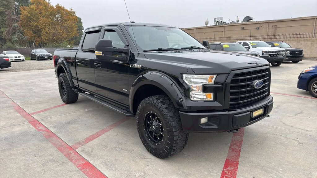 2015 Ford F-150 XLT SuperCrew LB 4WD