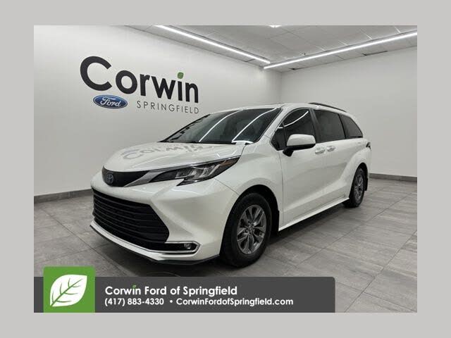 2021 Toyota Sienna XLE 7-Passenger AWD