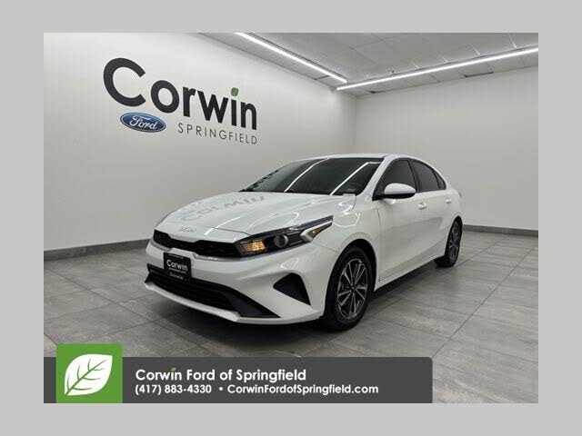 2024 Kia Forte LXS FWD