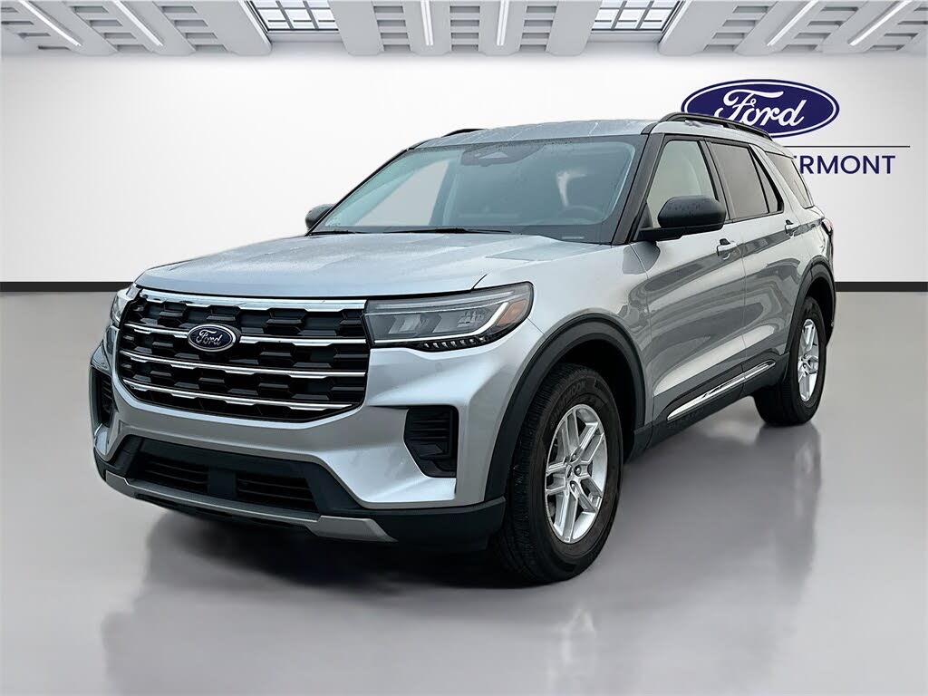 2025 Ford Explorer Active AWD