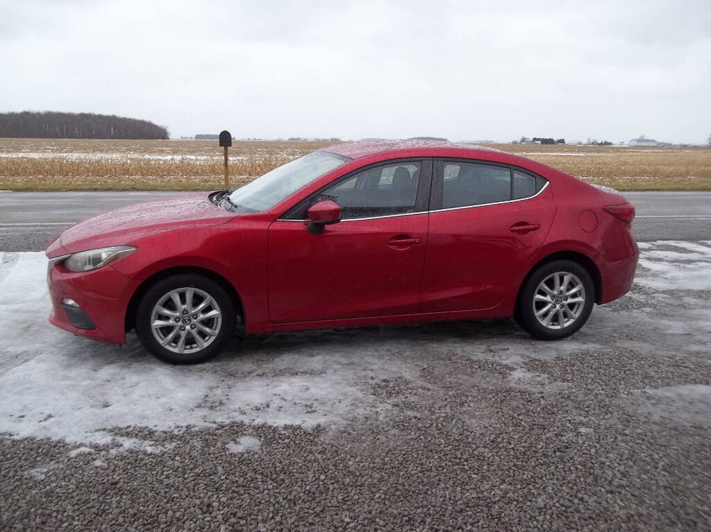 2016 Mazda MAZDA3 i Sport