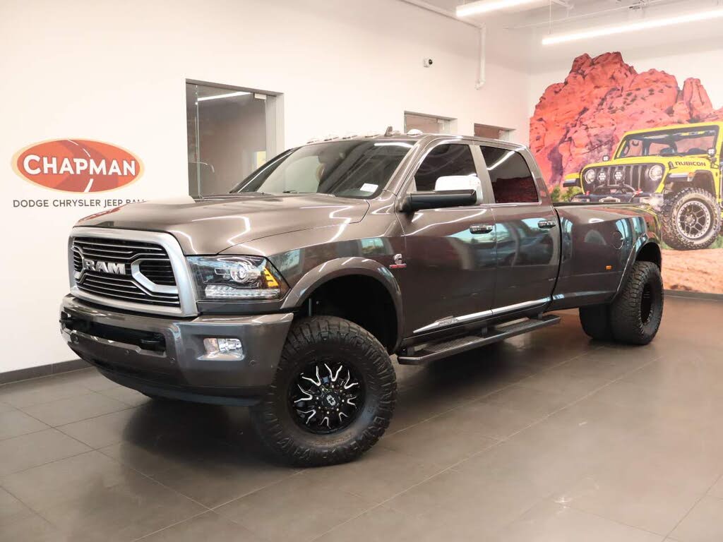 2018 RAM 3500 Laramie Limited Crew Cab LB DRW 4WD