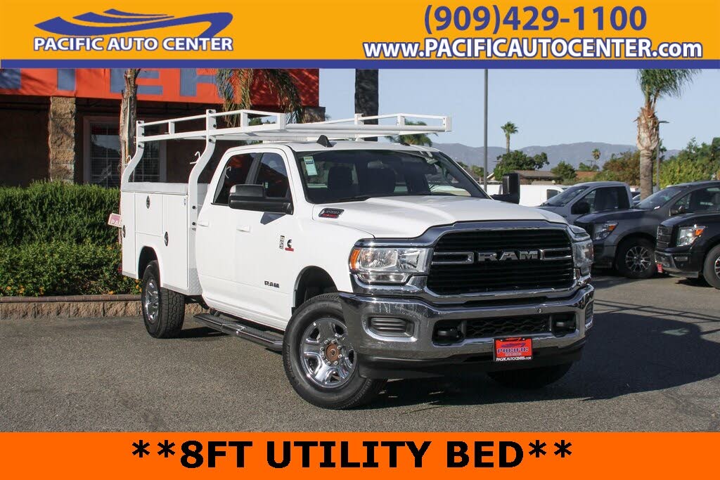 2021 RAM 3500 Big Horn Crew Cab LB 4WD