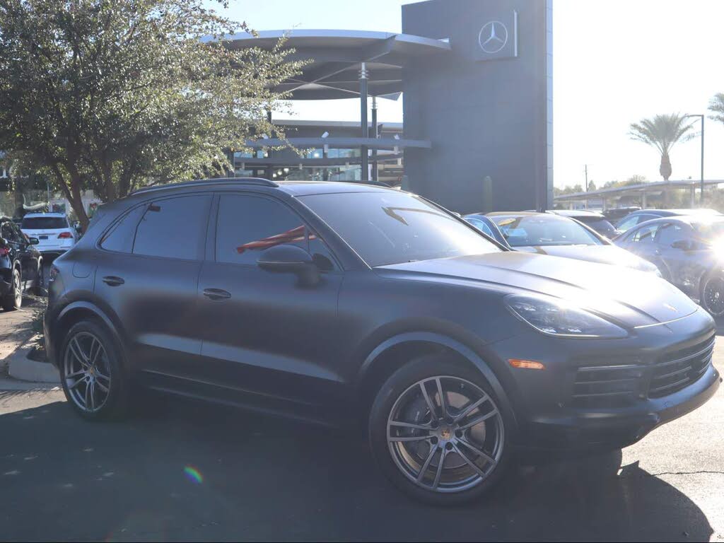 2022 Porsche Cayenne Platinum Edition AWD