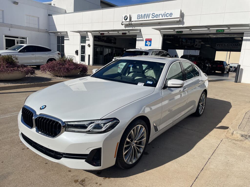 2023 BMW 5 Series 530i RWD