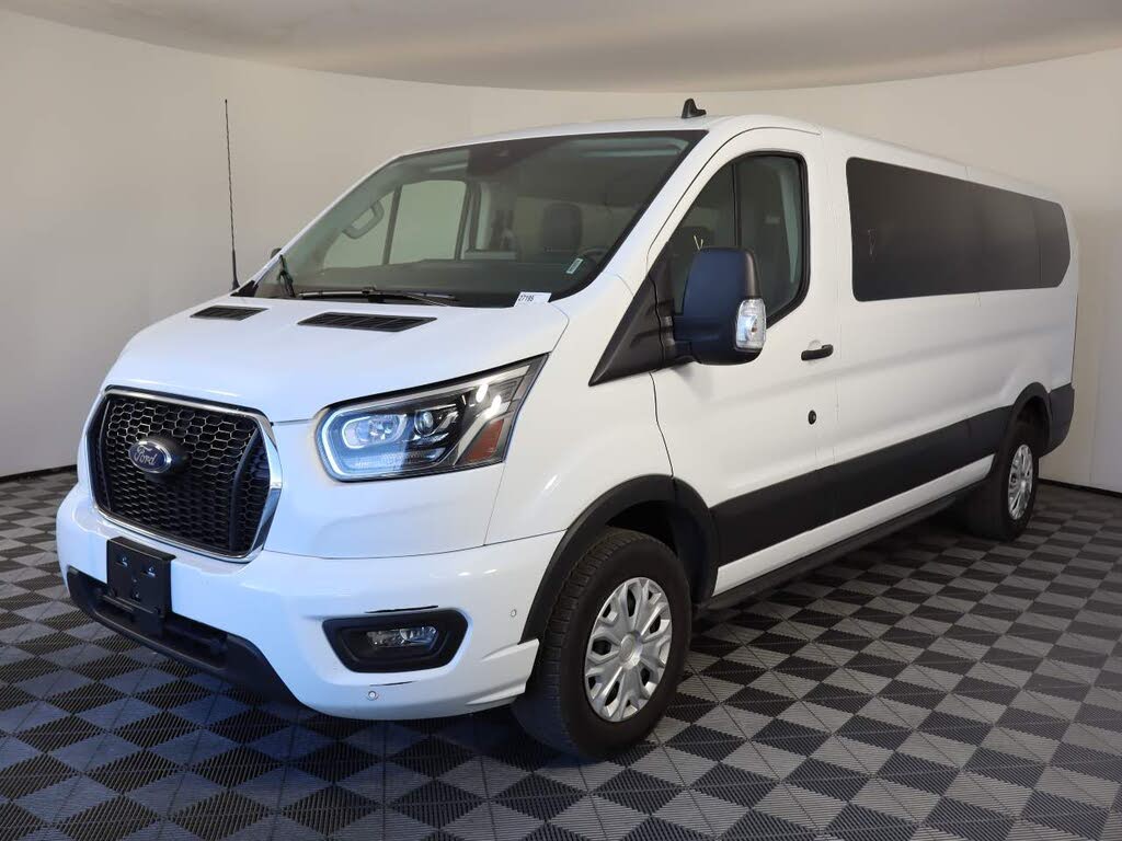 2023 Ford Transit Passenger 350 XLT Low Roof LB RWD