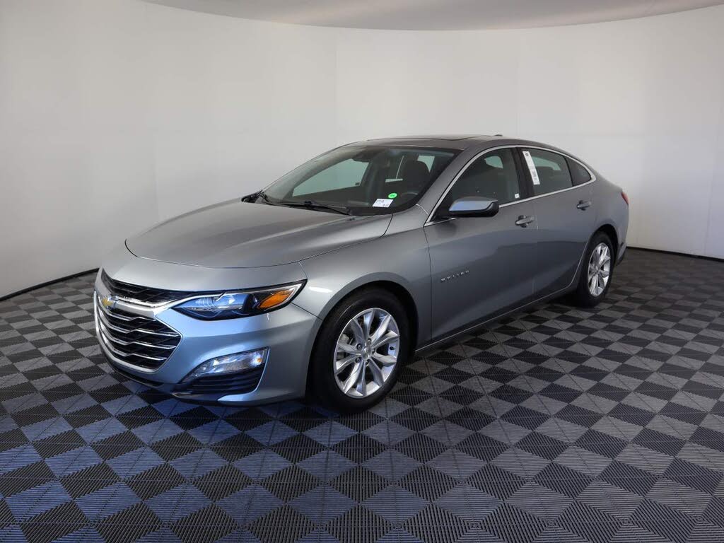 2024 Chevrolet Malibu LT with 1LT FWD