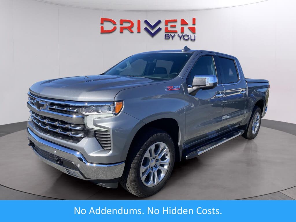 2024 Chevrolet Silverado 1500 LTZ Crew Cab 4WD