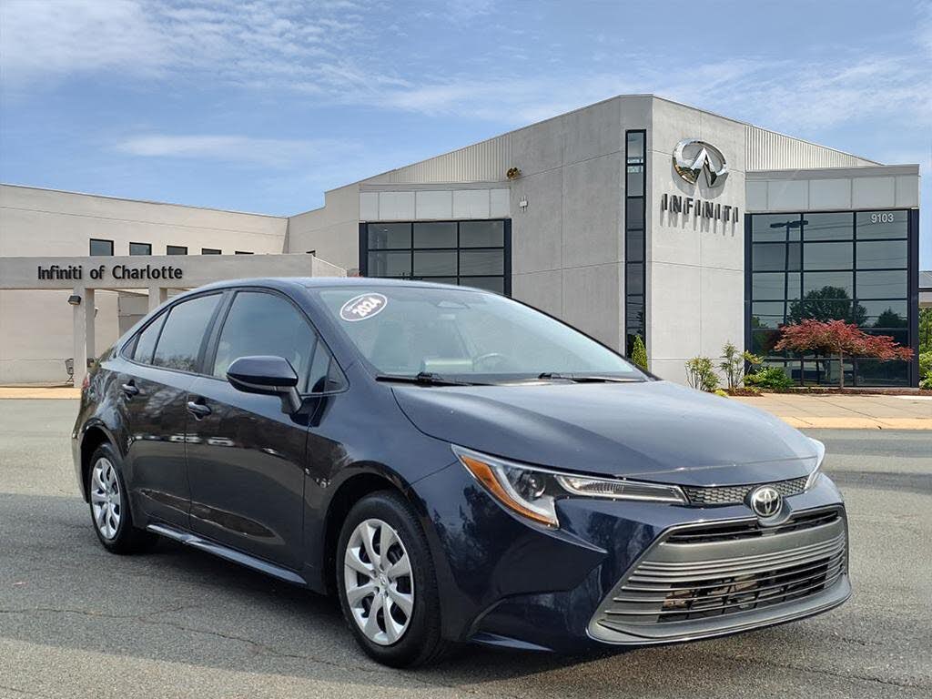 2024 Toyota Corolla LE FWD