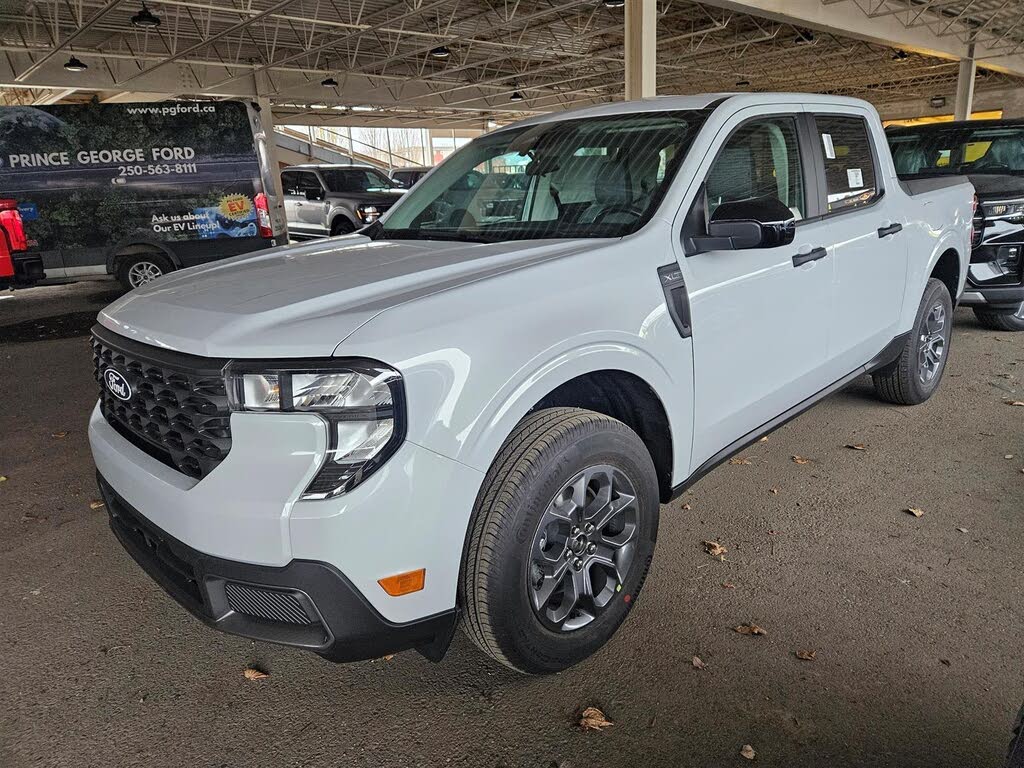 2025 Ford Maverick XLT SuperCrew AWD