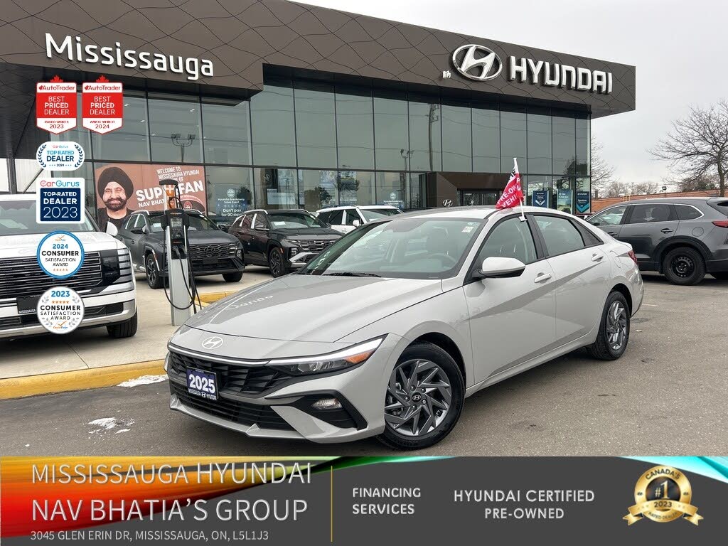 Hyundai Elantra Preferred FWD 2025