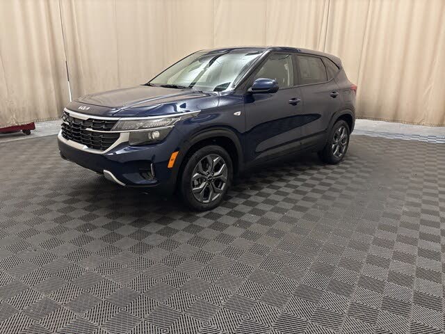 2026 Kia Seltos LX FWD