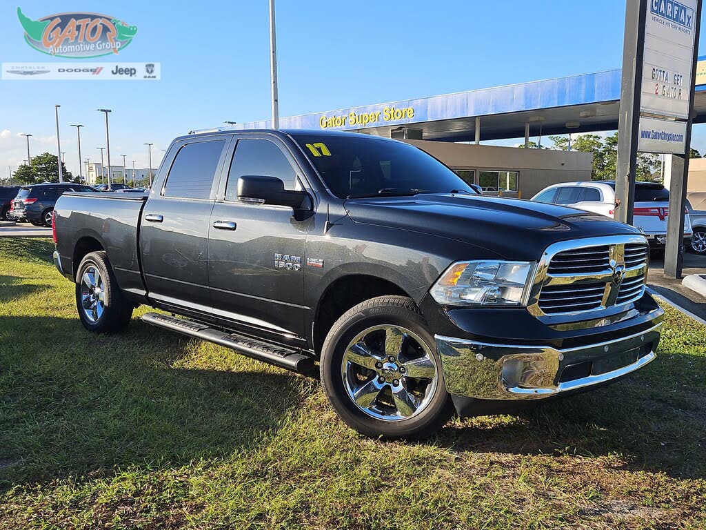 2017 RAM 1500 Big Horn Crew Cab RWD