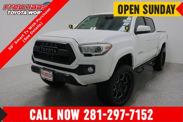 2017 Toyota Tacoma SR5 V6 Double Cab RWD