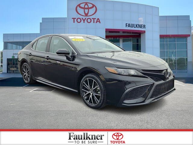 2023 Toyota Camry SE FWD