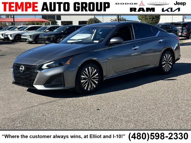 2024 Nissan Altima 2.5 SV FWD