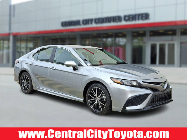 2024 Toyota Camry SE FWD