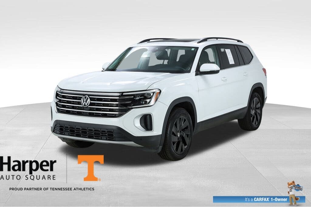 2024 Volkswagen Atlas SE FWD with Technology