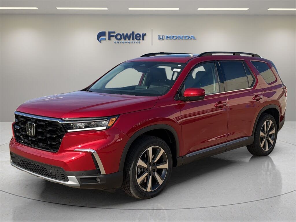 2025 Honda Pilot Touring FWD