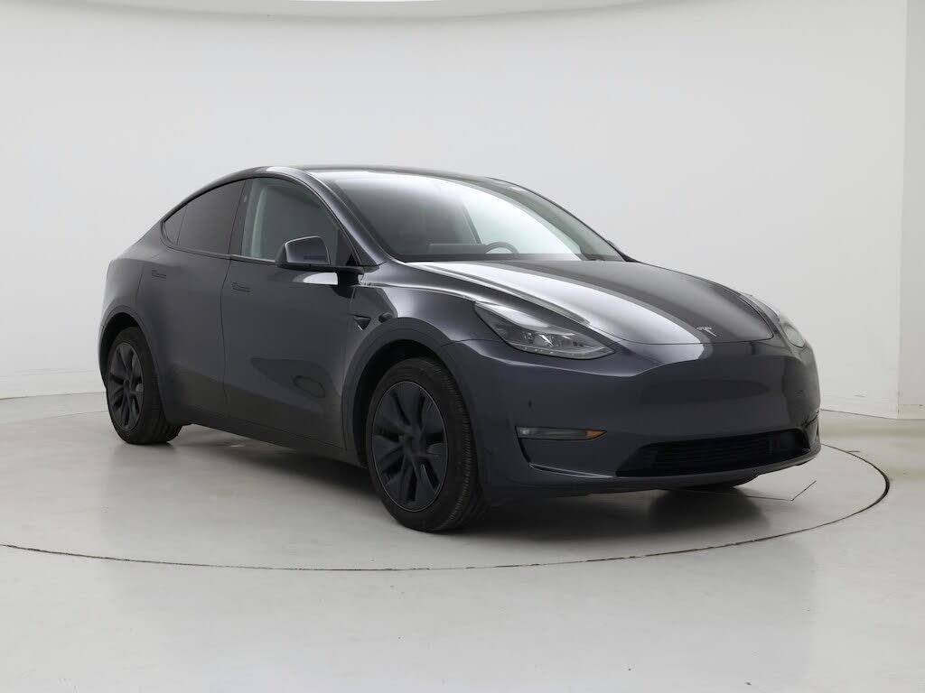 2025 Tesla Model Y Long Range AWD