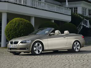 BMW 3 Series 328i Convertible RWD