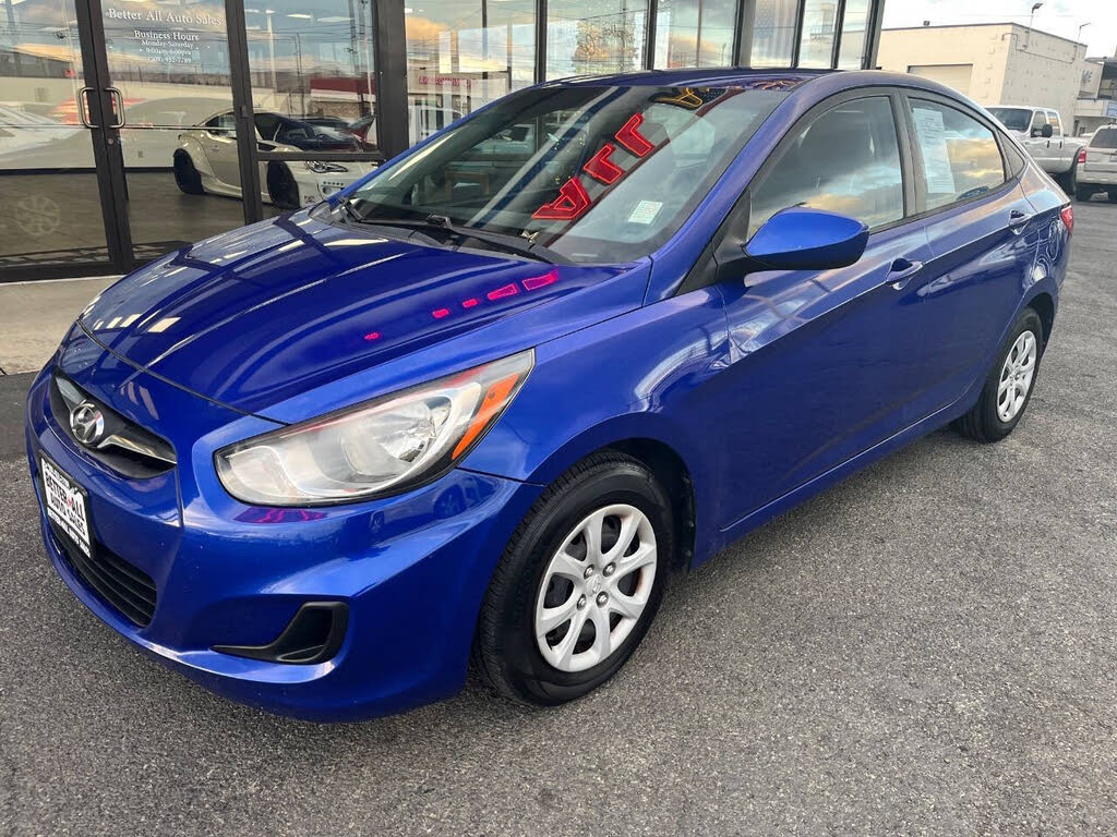 2012 Hyundai Accent GLS Sedan FWD