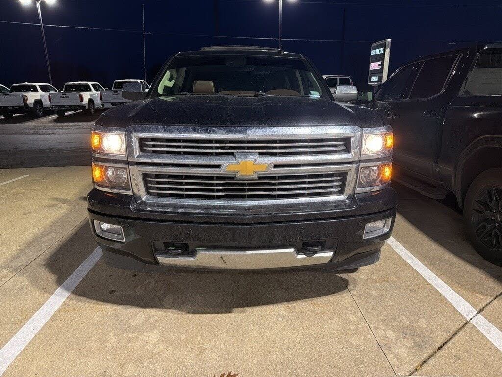 2015 Chevrolet Silverado 1500 High Country Crew Cab 4WD