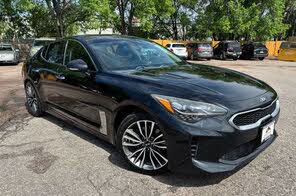 Kia Stinger Premium RWD