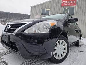Nissan Versa SV FWD