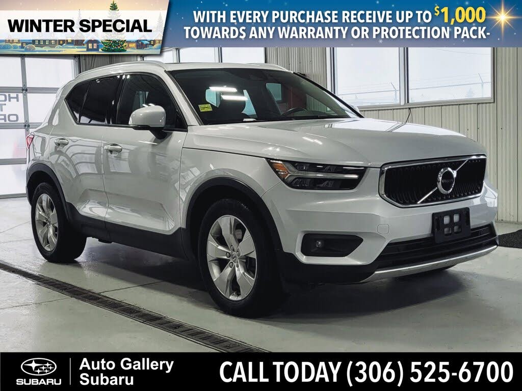 2020 Volvo XC40 T5 Momentum AWD