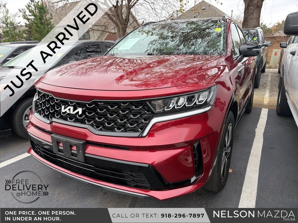 2022 Kia Sorento S FWD