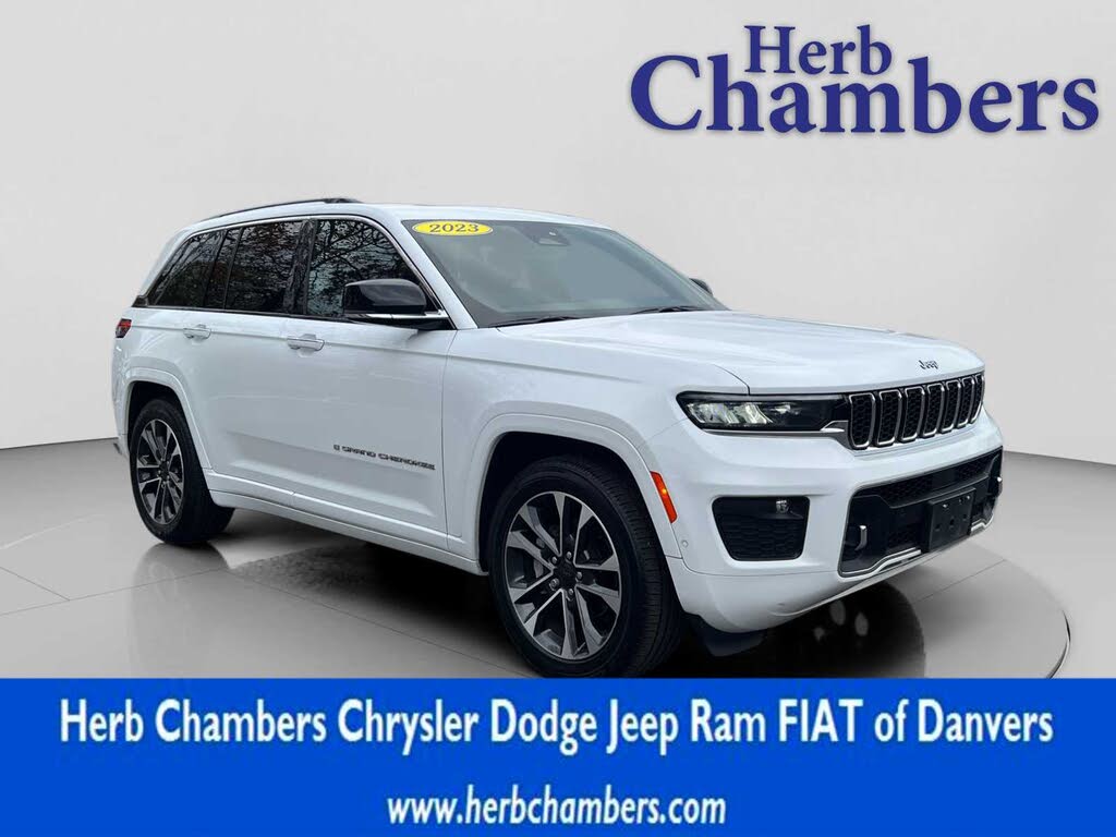 2023 Jeep Grand Cherokee Overland 4WD