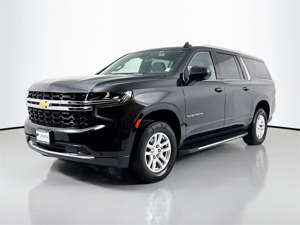 2024 Chevrolet Suburban LS 4WD