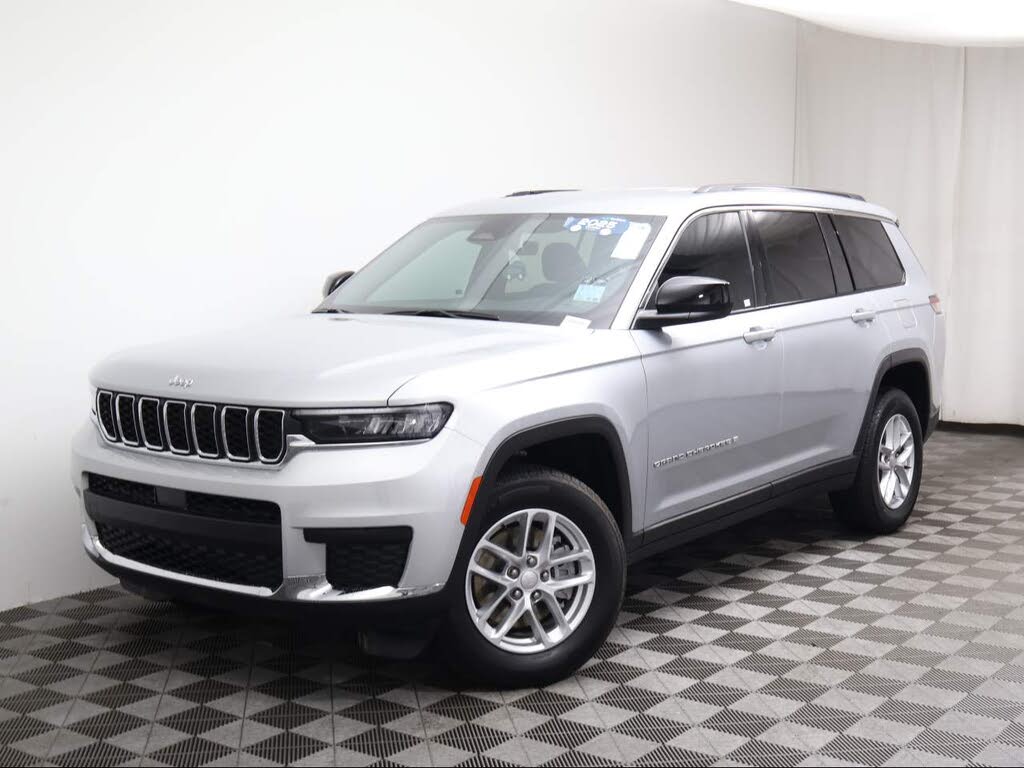 2025 Jeep Grand Cherokee L Laredo 4WD