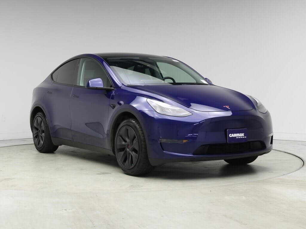 2025 Tesla Model Y Long Range RWD