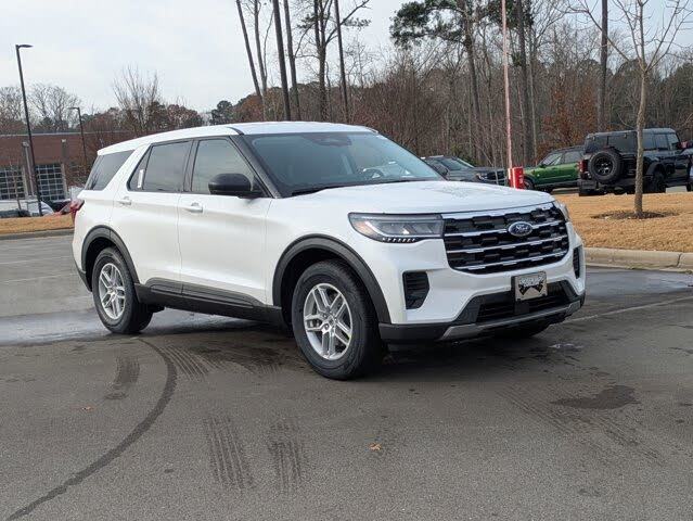 2026 Ford Explorer Active RWD