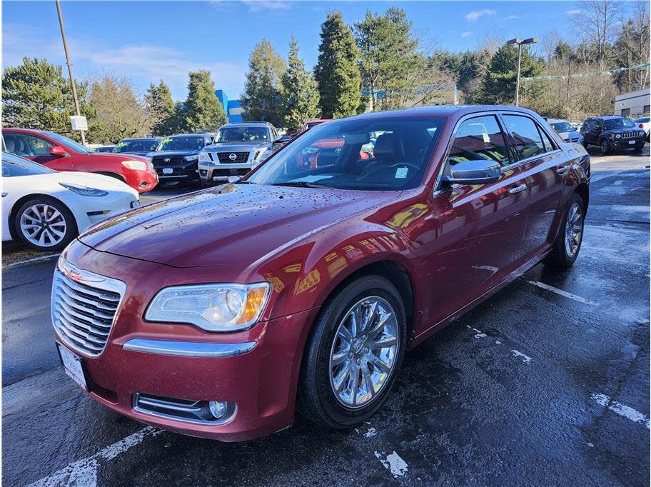 2012 Chrysler 300 Limited RWD