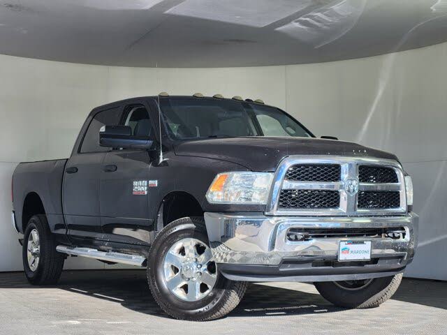 2017 RAM 2500 Tradesman Crew Cab 4WD