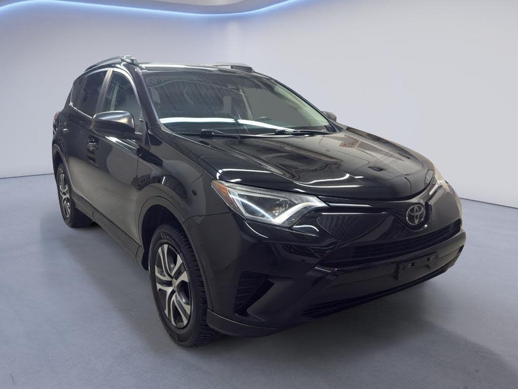 2017 Toyota RAV4 LE AWD