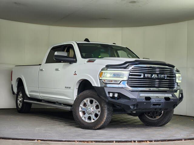 2020 RAM 3500 Laramie Crew Cab LB 4WD