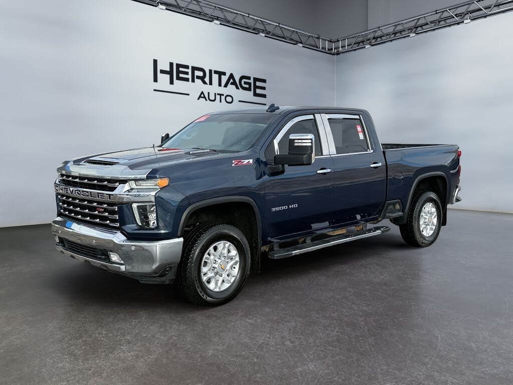 2022 Chevrolet Silverado 3500HD LTZ Crew Cab 4WD