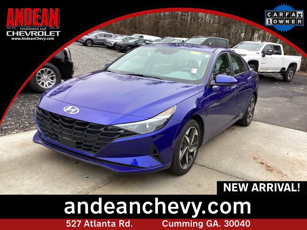 2023 Hyundai Elantra SEL FWD